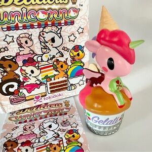 Tokidoki Gelatino Delicious Unicorno Vinyl Collectible Open Blind Box